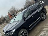 Toyota Land Cruiser 2018 года за 37 000 000 тг. в Уральск – фото 3