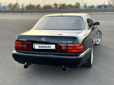 Lexus LS 400 1993 года за 5 500 000 тг. в Алматы – фото 21