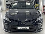 Toyota Camry 2021 года за 17 950 000 тг. в Костанай – фото 5