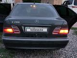 Mercedes-Benz E 280 2002 года за 4 250 000 тг. в Каскелен – фото 2