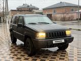 Jeep Grand Cherokee 1994 года за 1 700 000 тг. в Шымкент – фото 2