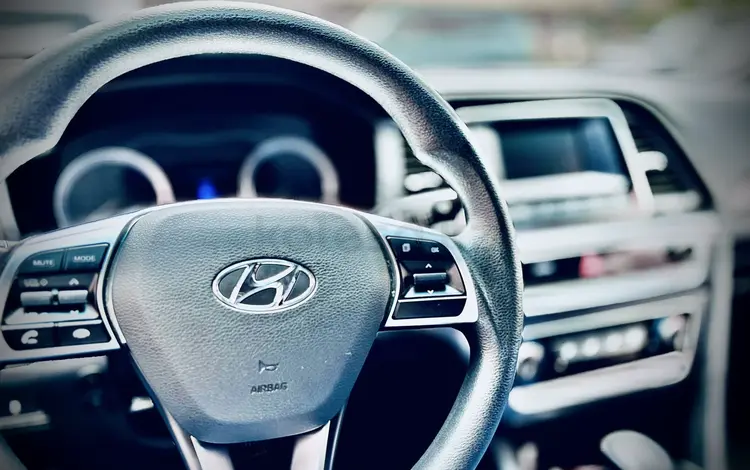 Hyundai Sonata 2019 года за 8 300 000 тг. в Шымкент