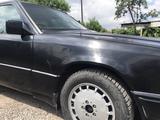 Mercedes-Benz E 230 1992 года за 950 000 тг. в Алматы – фото 5