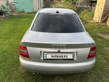 Audi A4 1997 года за 1 500 000 тг. в Петропавловск – фото 3