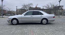 Mercedes-Benz E 320 2001 годаүшін4 500 000 тг. в Актау – фото 2