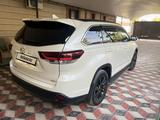 Toyota Highlander 2018 годаfor19 500 000 тг. в Шымкент – фото 5