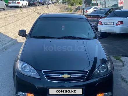 Daewoo Gentra 2014 года за 4 150 000 тг. в Шымкент – фото 2