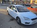 Ford Focus 2007 годаfor2 300 000 тг. в Атырау – фото 2