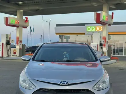 Hyundai Sonata 2012 года за 4 500 000 тг. в Уральск – фото 2