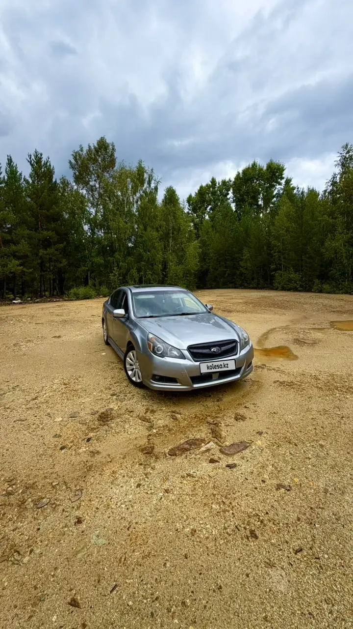 Subaru Legacy, 2011
