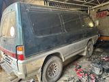 Mitsubishi Delica 1993 годаfor700 000 тг. в Алматы