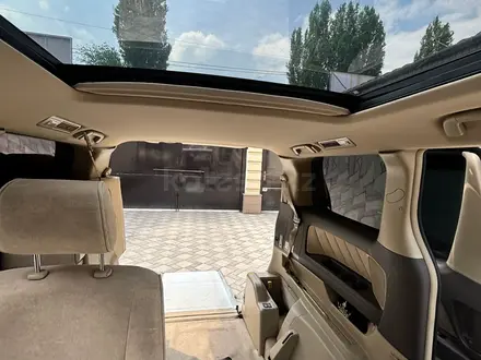 Toyota Alphard 2004 года за 13 500 000 тг. в Алматы – фото 10
