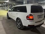 Mercedes-Benz GL 550 2008 годаfor8 600 000 тг. в Астана – фото 3