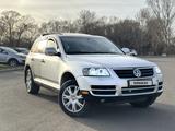 Volkswagen Touareg 2004 года за 4 750 000 тг. в Усть-Каменогорск