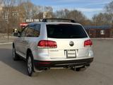 Volkswagen Touareg 2004 года за 4 750 000 тг. в Усть-Каменогорск – фото 4