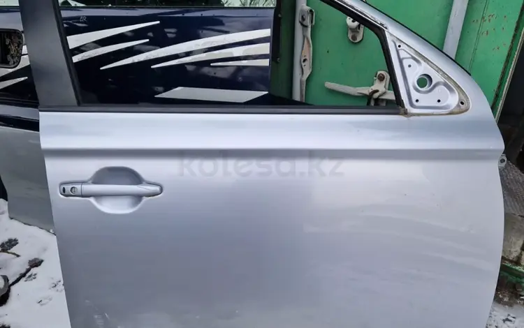 Дверь передняя правая на мицубиси оутландер 2014гүшін210 000 тг. в Алматы