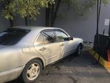 Mercedes-Benz E 280 1996 года за 2 450 000 тг. в Алматы – фото 2