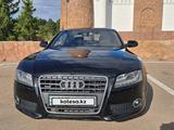 Audi A5 2010 года за 7 500 000 тг. в Астана – фото 2