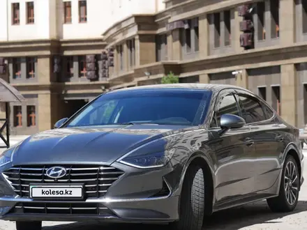 Hyundai Sonata 2021 года за 11 500 000 тг. в Алматы – фото 8