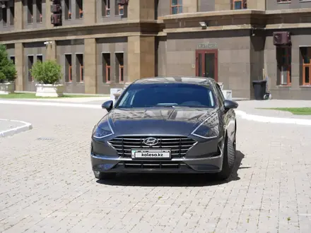 Hyundai Sonata 2021 года за 11 500 000 тг. в Алматы – фото 7