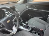 Chevrolet Cruze 2012 года за 3 800 000 тг. в Актобе – фото 4