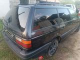 Volkswagen Passat 1992 годаүшін1 400 000 тг. в Усть-Каменогорск – фото 2