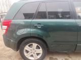 Suzuki Grand Vitara 2007 годаүшін4 700 000 тг. в Актобе – фото 5