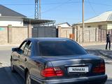 Mercedes-Benz E 230 1996 года за 2 600 000 тг. в Шымкент – фото 4