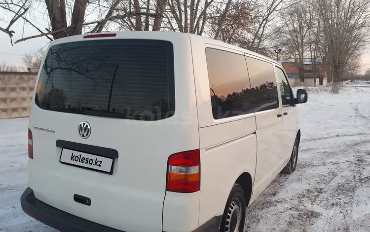 Volkswagen Caravelle 2008 годаүшін9 500 000 тг. в Павлодар