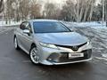 Toyota Camry 2018 годаfor13 200 000 тг. в Алматы