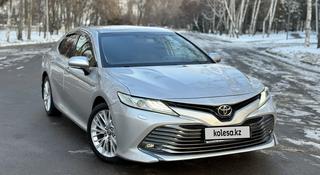 Toyota Camry 2018 года за 13 200 000 тг. в Алматы