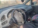 Volkswagen Sharan 1999 годаүшін1 000 000 тг. в Актобе – фото 5