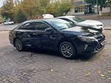 Toyota Camry 2018 годаfor13 000 000 тг. в Шымкент – фото 3