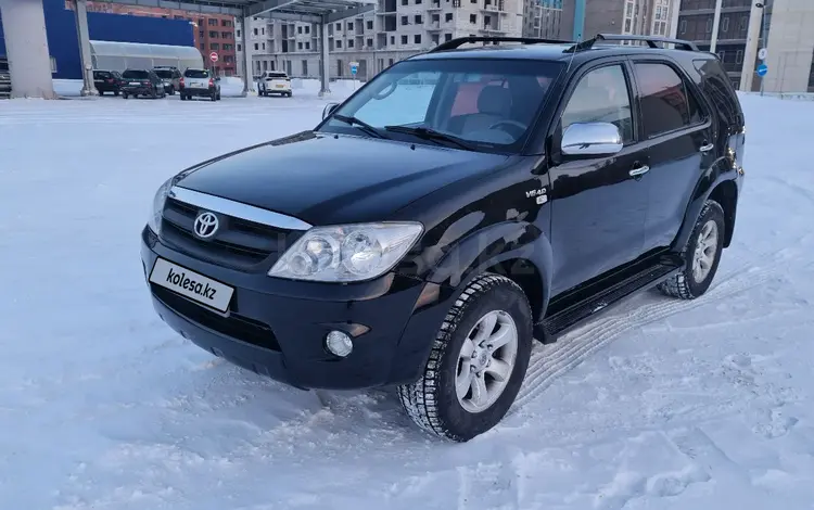 Toyota Fortuner 2006 годаүшін7 500 000 тг. в Караганда