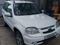 Chevrolet Niva 2013 годаүшін1 950 000 тг. в Уральск – фото 3