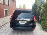 Toyota Land Cruiser Prado 2018 года за 23 000 000 тг. в Алматы – фото 4