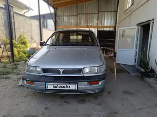 Mitsubishi Space Wagon