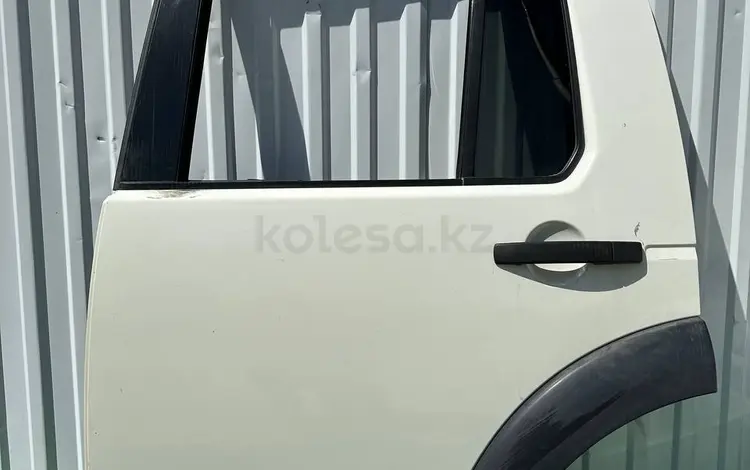 Дверь задняя левая Land Rover Discovery 3үшін15 000 тг. в Алматы