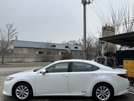 Lexus ES 300h 2013 года за 8 000 000 тг. в Алматы – фото 4