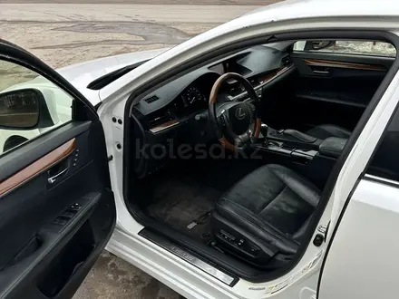 Lexus ES 300h 2013 года за 8 000 000 тг. в Алматы – фото 13