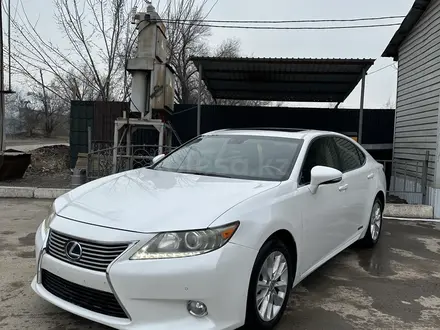 Lexus ES 300h 2013 года за 8 000 000 тг. в Алматы – фото 2