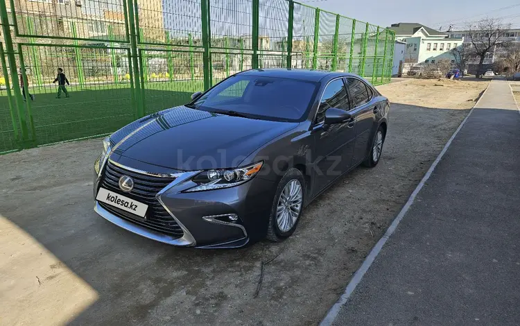 Lexus ES 350 2017 годаfor18 000 000 тг. в Актау