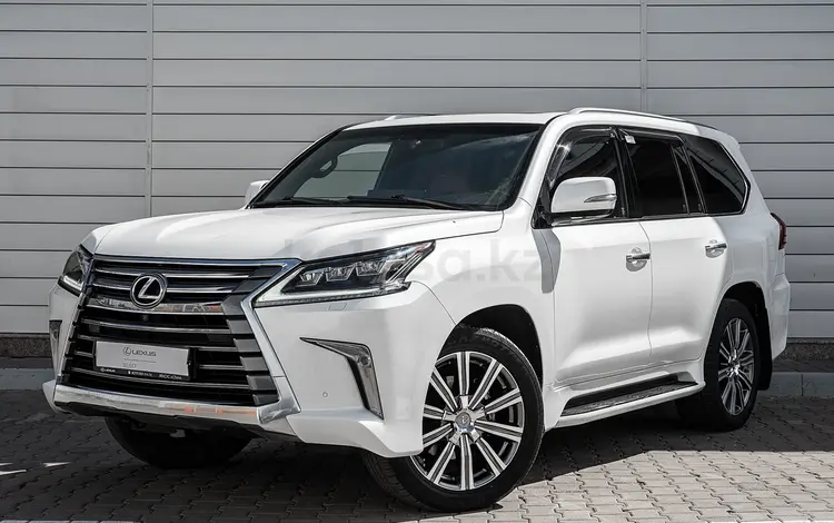 Lexus LX 570 2016 годаүшін42 500 000 тг. в Нур-Султан (Астана)