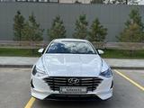 Hyundai Sonata 2022 года за 13 200 000 тг. в Астана – фото 4