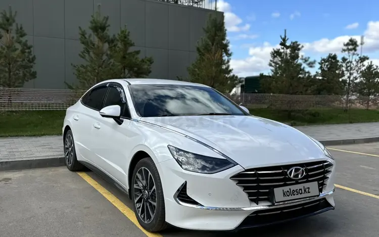 Hyundai Sonata 2022 годаүшін13 200 000 тг. в Астана