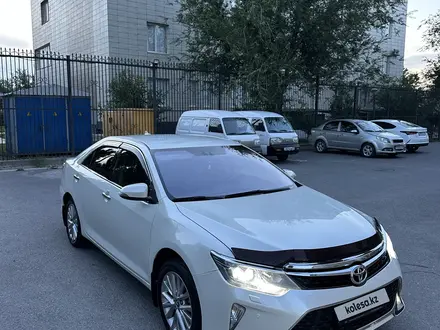 Toyota Camry 2015 года за 11 200 000 тг. в Шымкент – фото 4