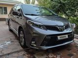 Toyota Sienna 2018 года за 11 800 000 тг. в Шымкент