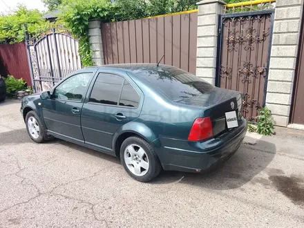 Volkswagen Jetta 1999 года за 1 500 000 тг. в Алматы – фото 2