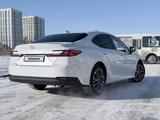 Toyota Camry 2025 года за 21 700 000 тг. в Астана – фото 4