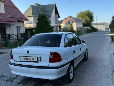Opel Astra 1993 года за 1 400 000 тг. в Шымкент – фото 3